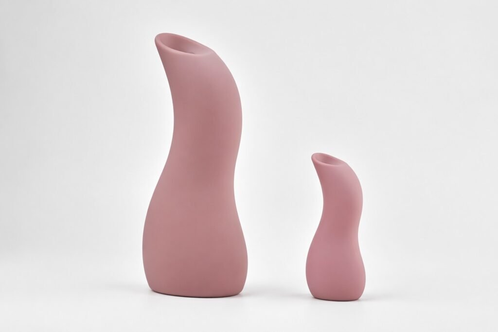 Full-size vs mini wand massager size comparison for B2B wholesale guide